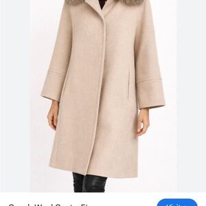 Coach Cream Wool Coat with Detachable Coyote Fur Collar